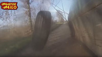 YouTuber se rozhodl vyzkoušet jízdu s povolenými šrouby u kol