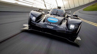 Fernando Alonso s vozem Cadillac DPi v Daytoně