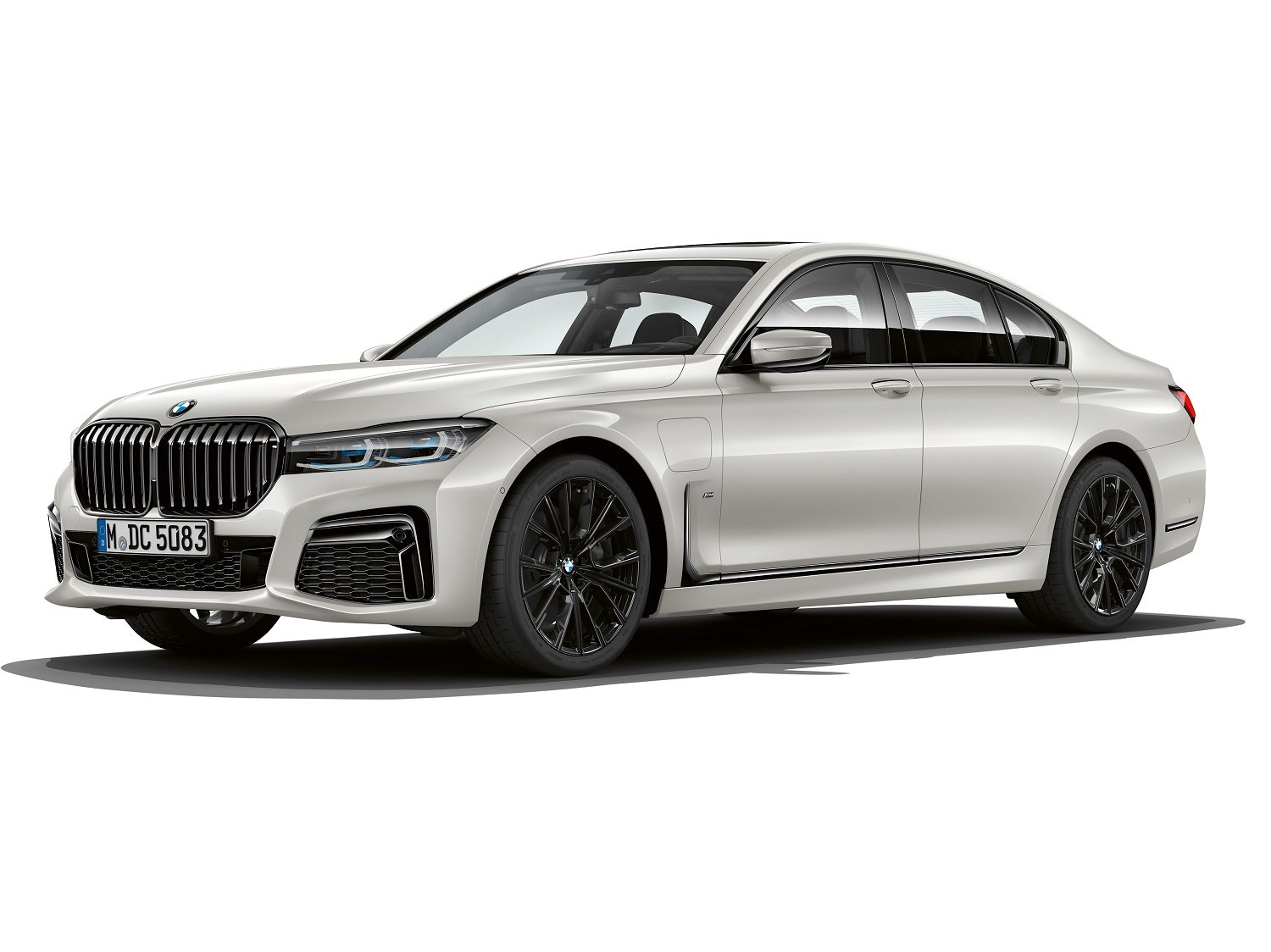 BMW představilo nové plug-in hybridní modely řady 7