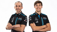 Robert Kubica a George Russell