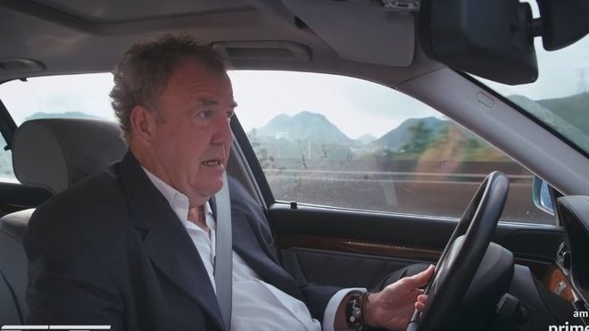 Čínská dálniční síť se podle Clarksona stává aspirantem na osmý div světa