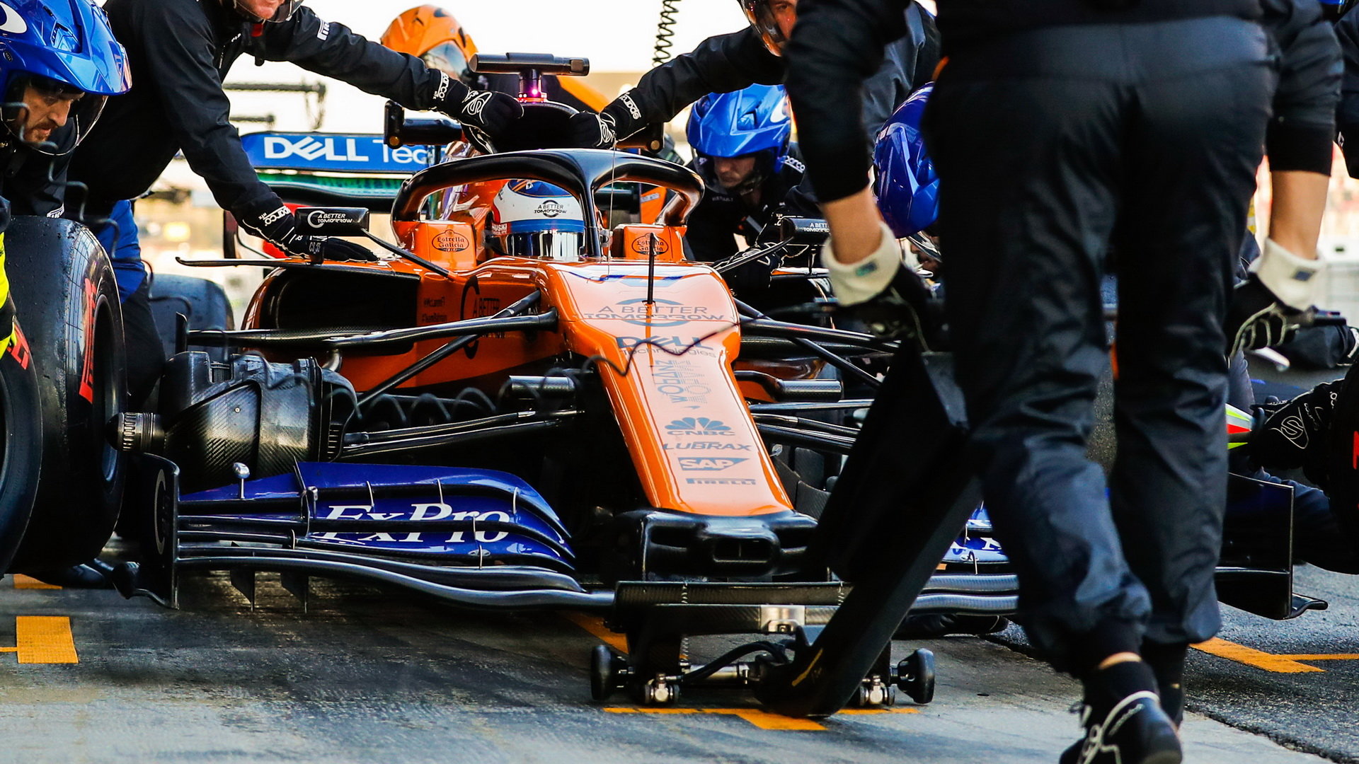 McLaren má problémy s vyvážením vozu MCL34, postupně je řeší