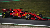 Sebastian Vettel v rámci posledního dne druhých předsezonních testů v Barceloně
