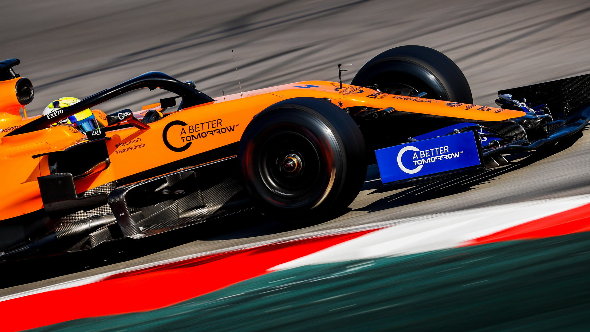 Lando Norris v rámci třetího dne druhých předsezonních testů v Barceloně