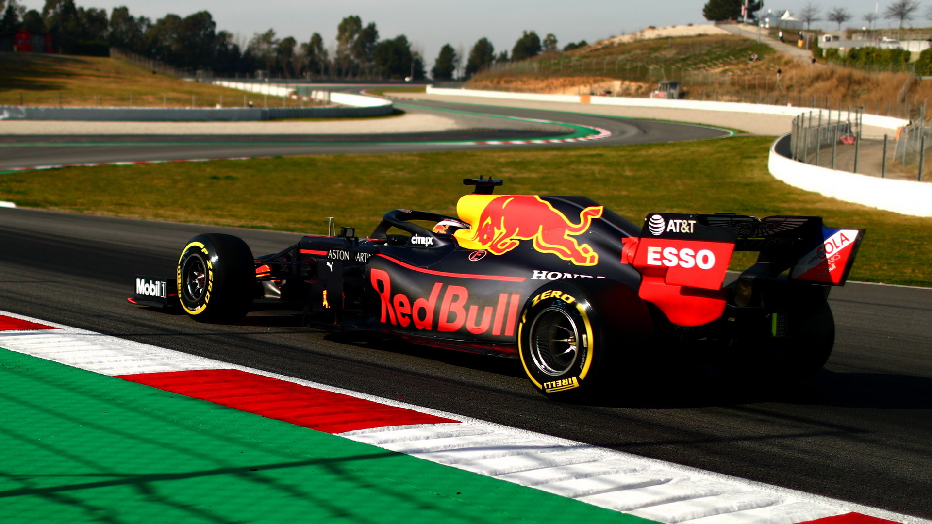 Red Bull hodně spoléhá na to, že mu Honda připraví silnou a spolehlivou pohonnou jednotku