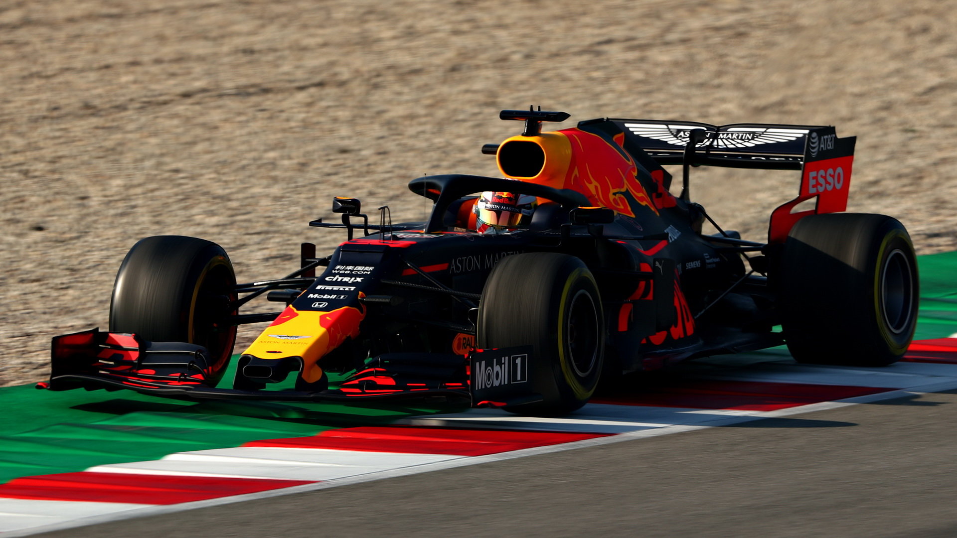 Max Verstappen v rámci posledního dne druhých předsezonních testů v Barceloně