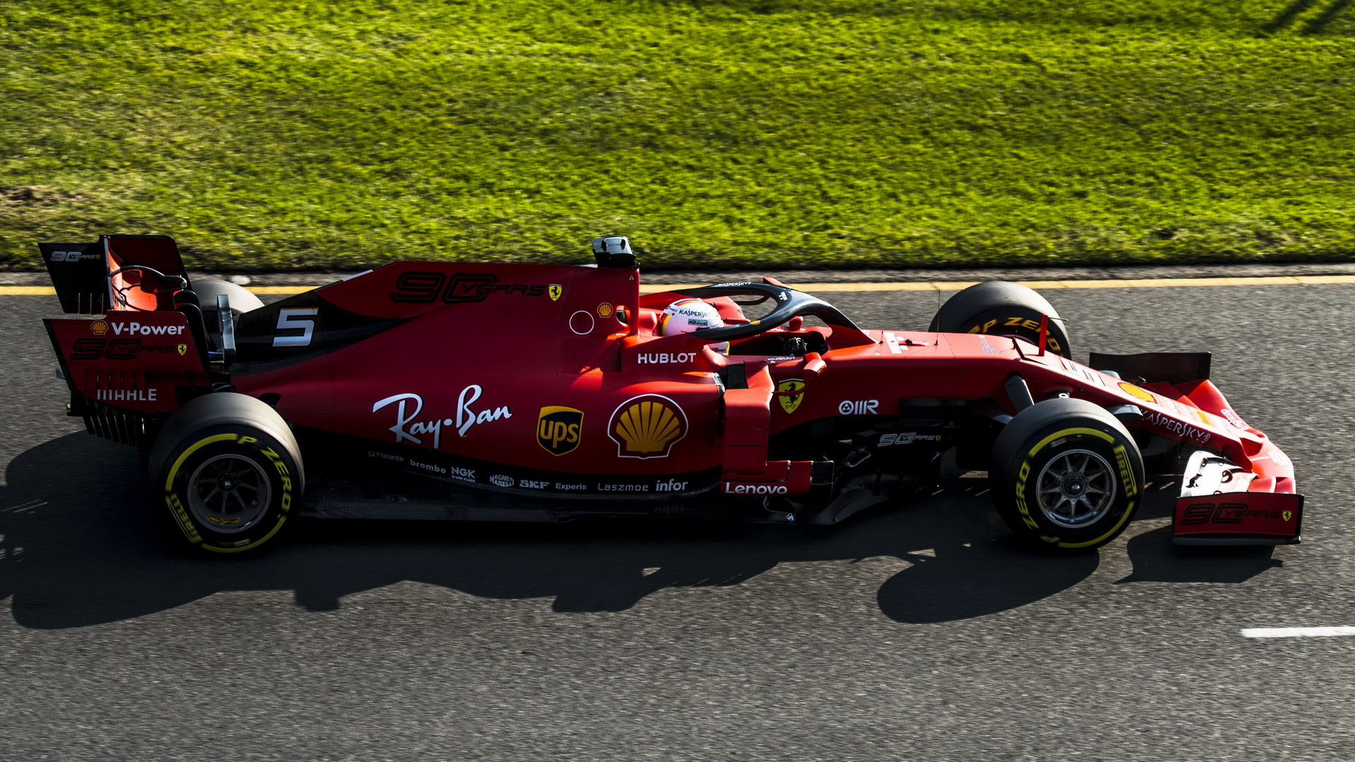 Sebastian Vettel v kvalifikaci v Melbourne