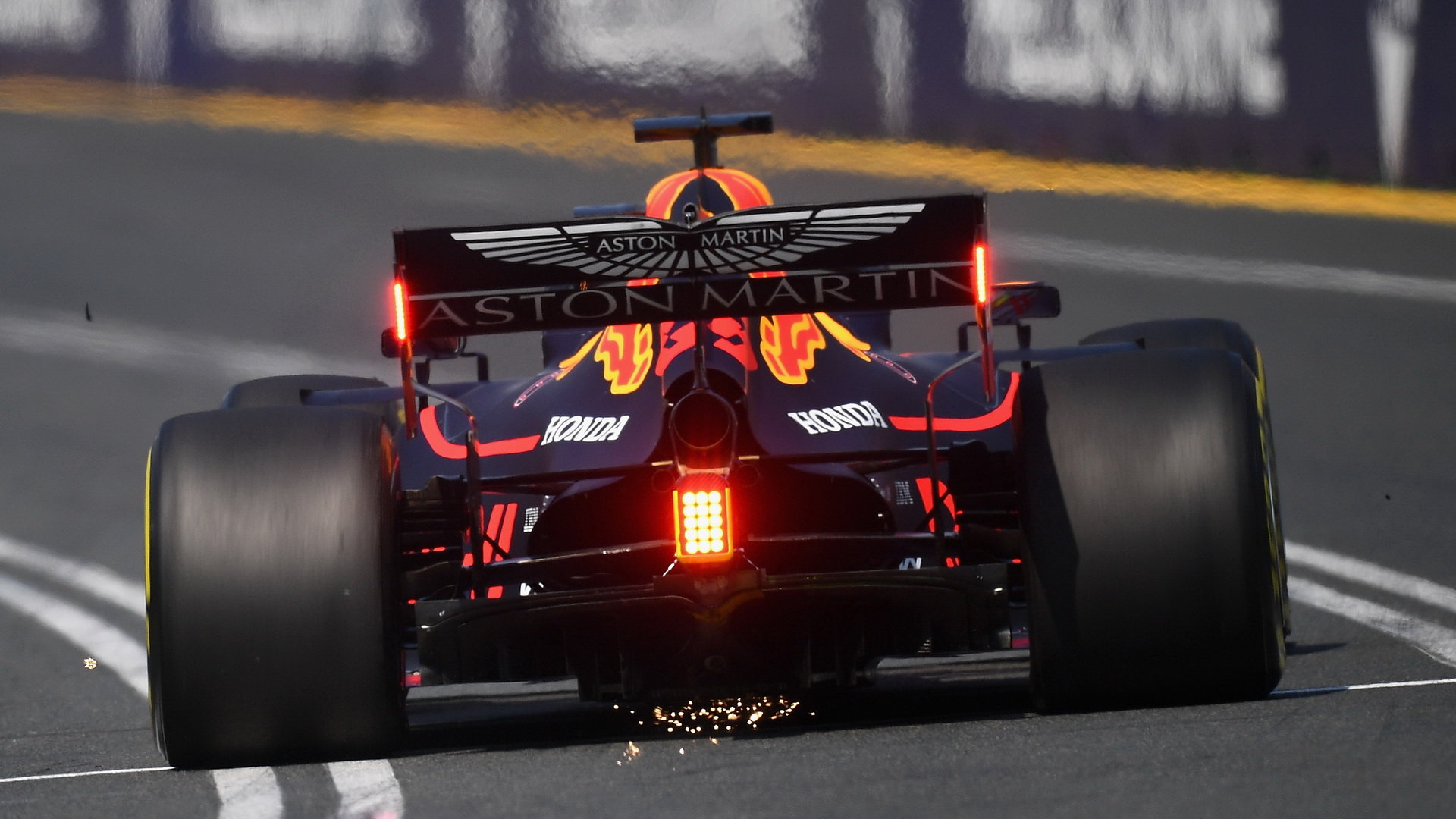 Max Verstappen v kvalifikaci v Melbourne