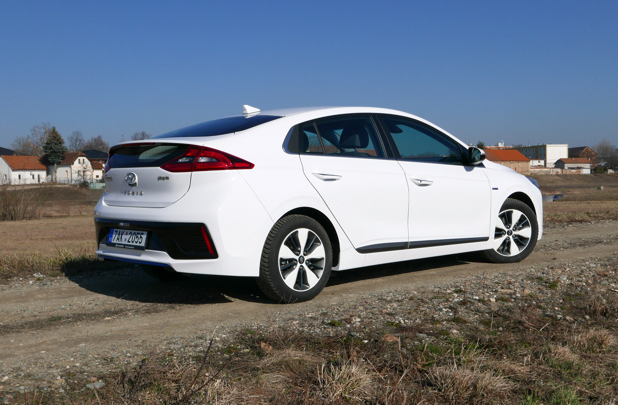 Hyundai Ioniq Plug-in