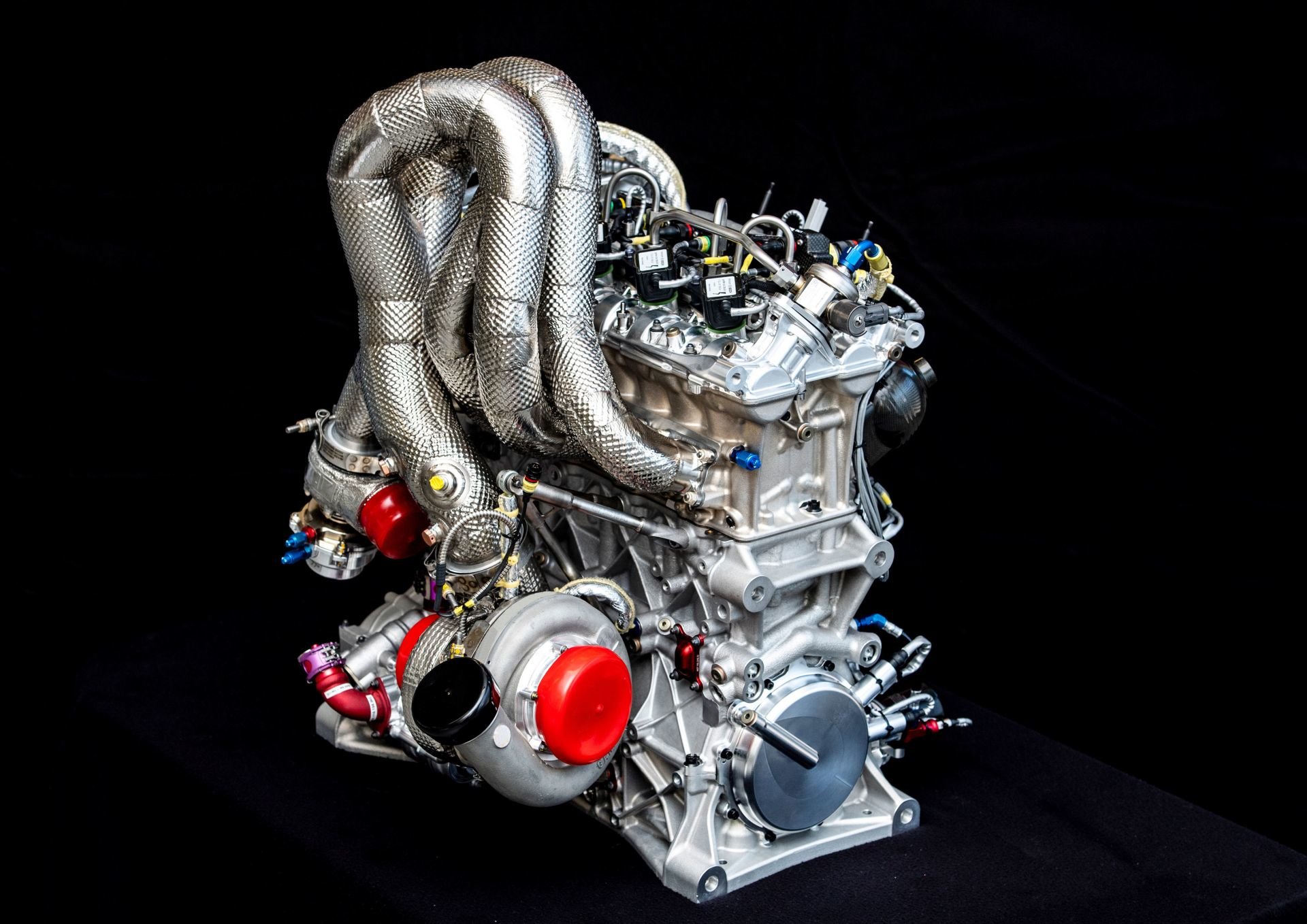 Dvoulitrový čtyřválec pro Audi RS5 DTM ukrývá výkon přes 610 koní