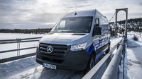 Mercedes-Benz eSprinter během testování za polárním kruhem