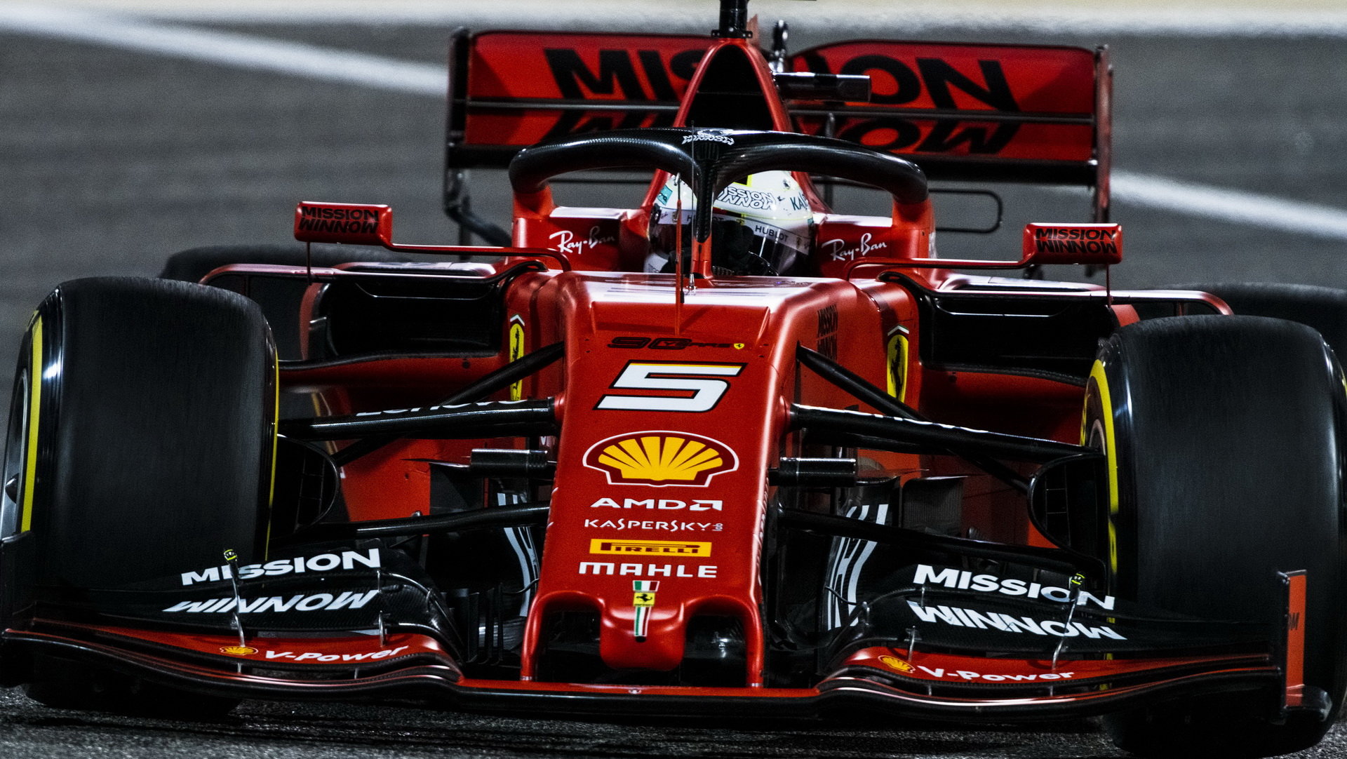 Sebastian Vettel v tréninku v Bahrajnu