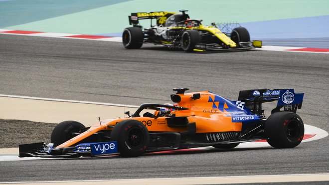 Carlos Sainz během testů v Bahrajnu