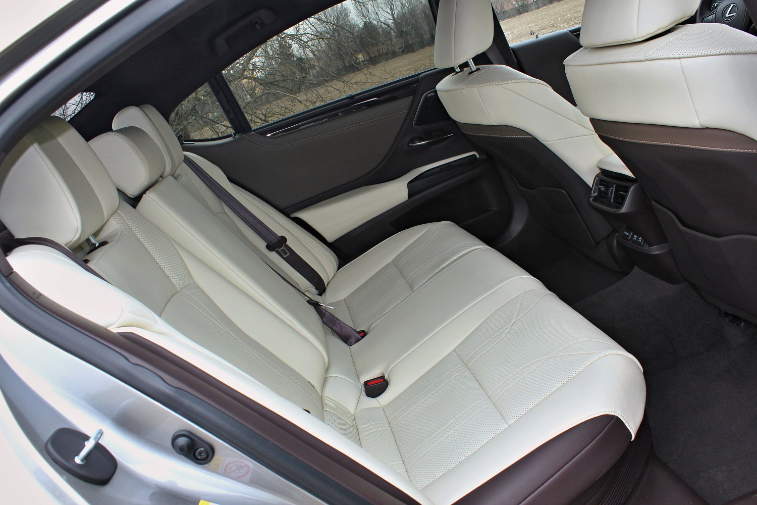 Lexus ES 300h Luxury