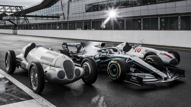 Mercedes k jubilejní 1000. GP v Silverstone