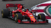 Sebastian Vettel s Ferrari SF90 v Číně