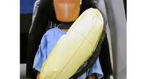 Ford před lety představil airbag ukrytý v bezpečnostním pásu