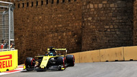 Daniel Ricciardo v tréninku v Ázerbájdžánu