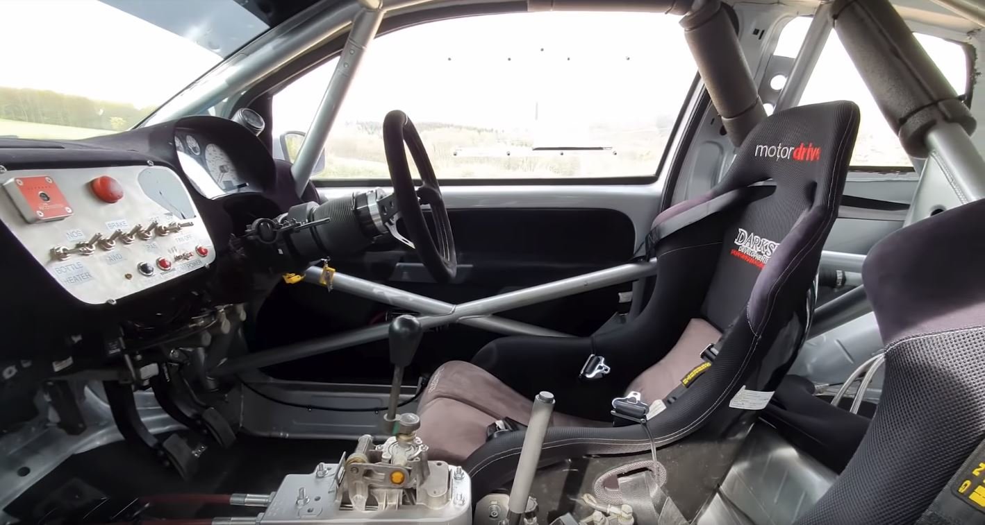 Extrémní Škoda Citigo o výkonu 360 koní s pohonem 4x4 je skutečný „Sleeper" (YouTube/Misha Charoudin)