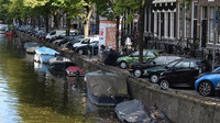 Amsterdam se chystá zakázat vjezd benzínovým i naftovým automobilům a motorkám