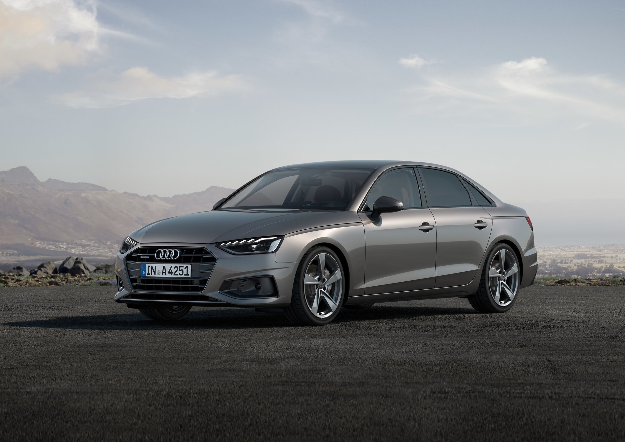 Modernizovaná Audi A4 vyzařuje prestiž vyšší třídy