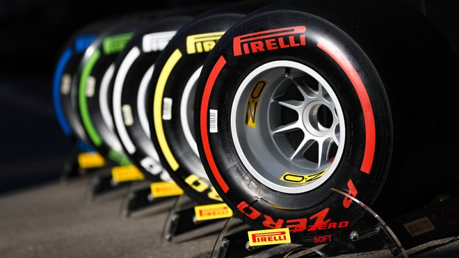 Pneumatiky Pirelli v rámci sezónních testů v Barceloně