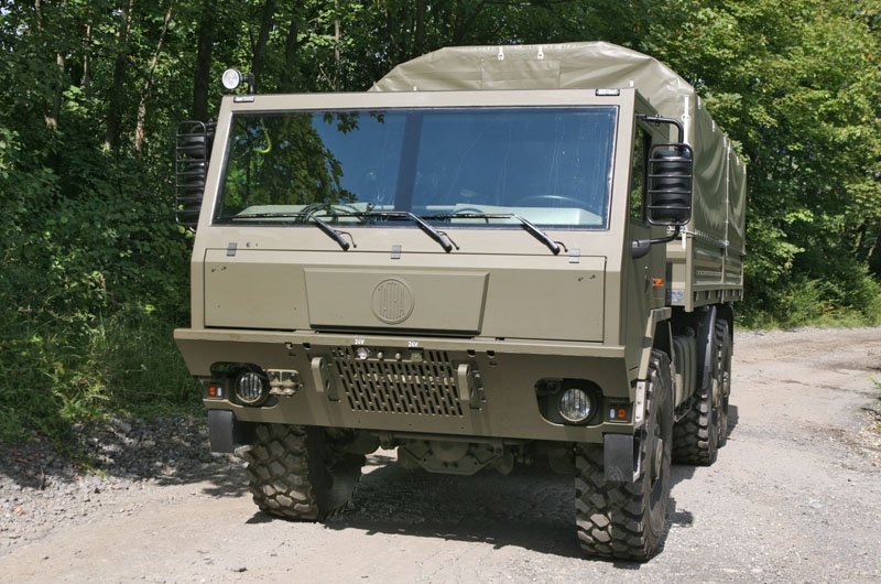 Tatra Force 6x6