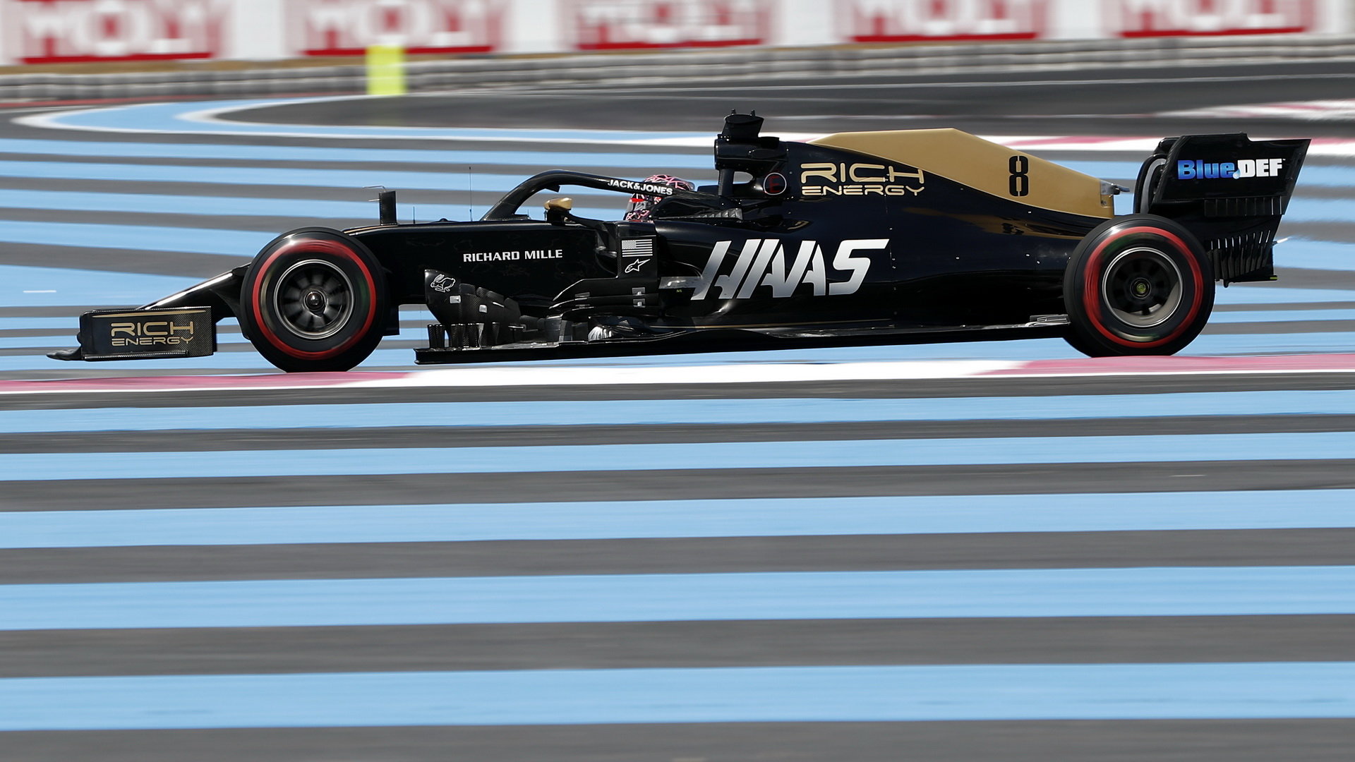 Romain Grosjean v tréninku ve Francii