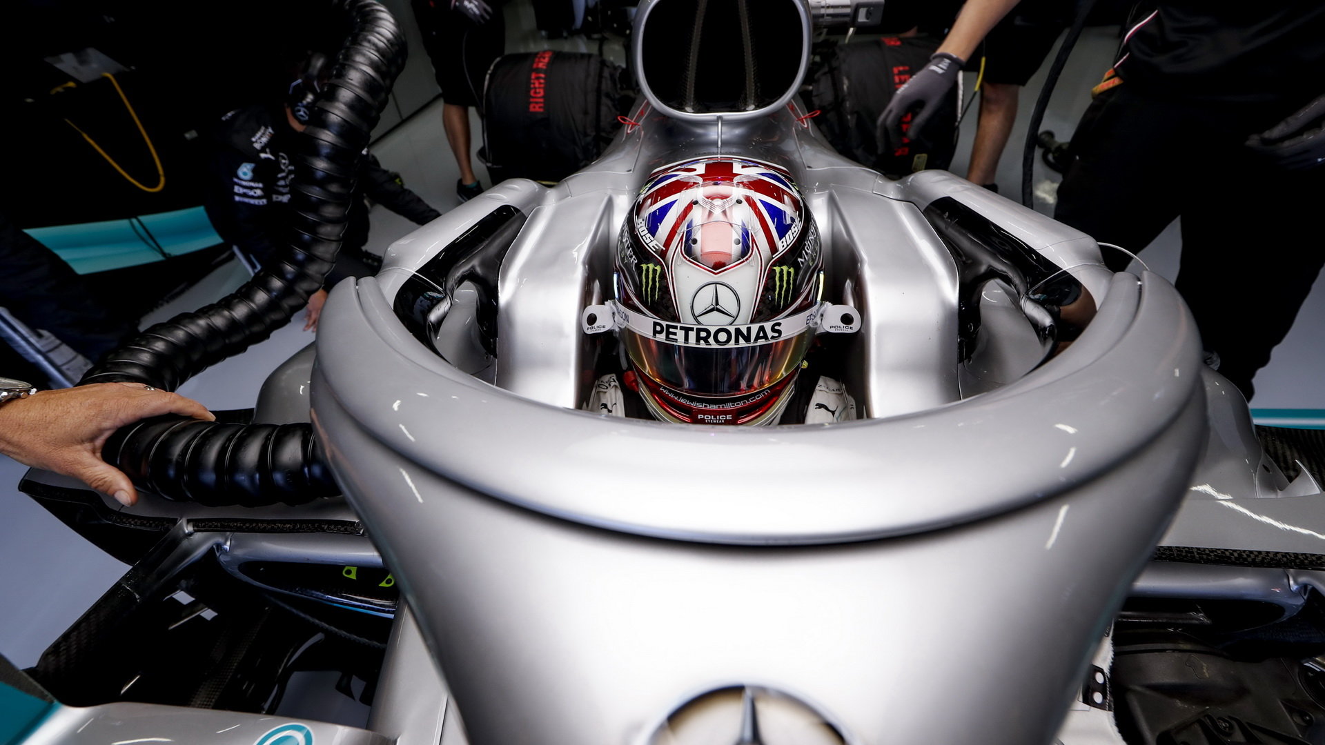 Lewis Hamilton v kvalifikaci v Silverstone