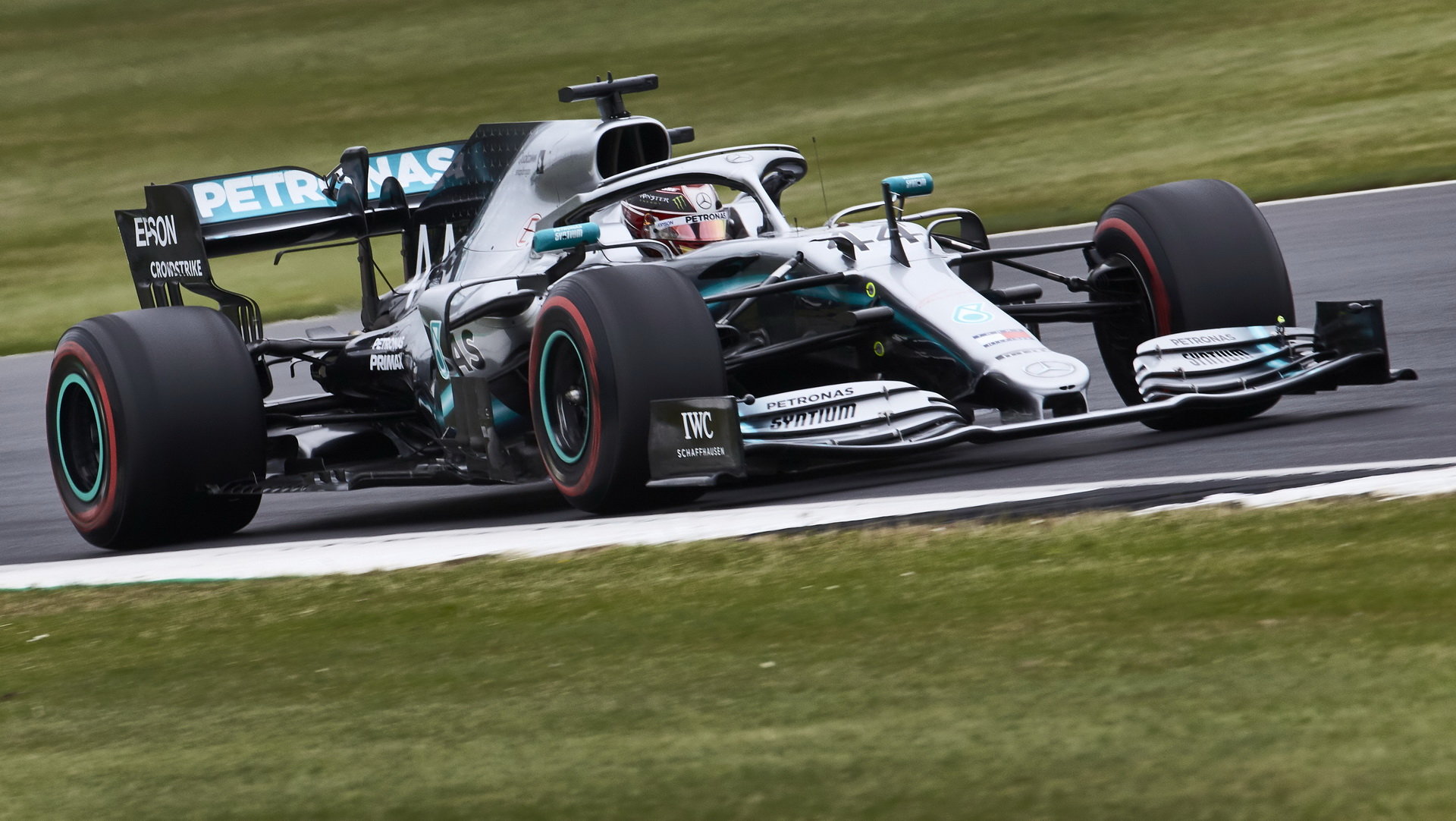 Lewis Hamilton v Silverstone
