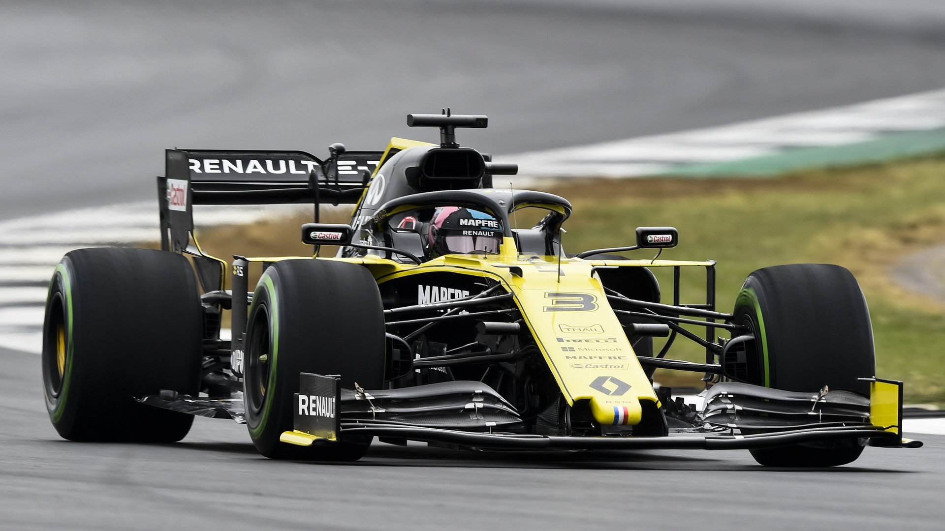 Letošní sezónu dokončí s Renaultem. Pomůže si pak dalším přestupem?