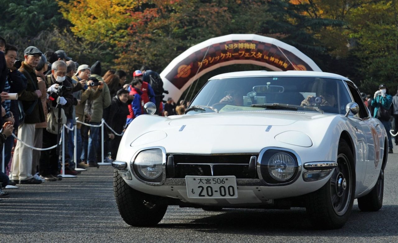 Toyota 2000GT je považována za první japonský supersport