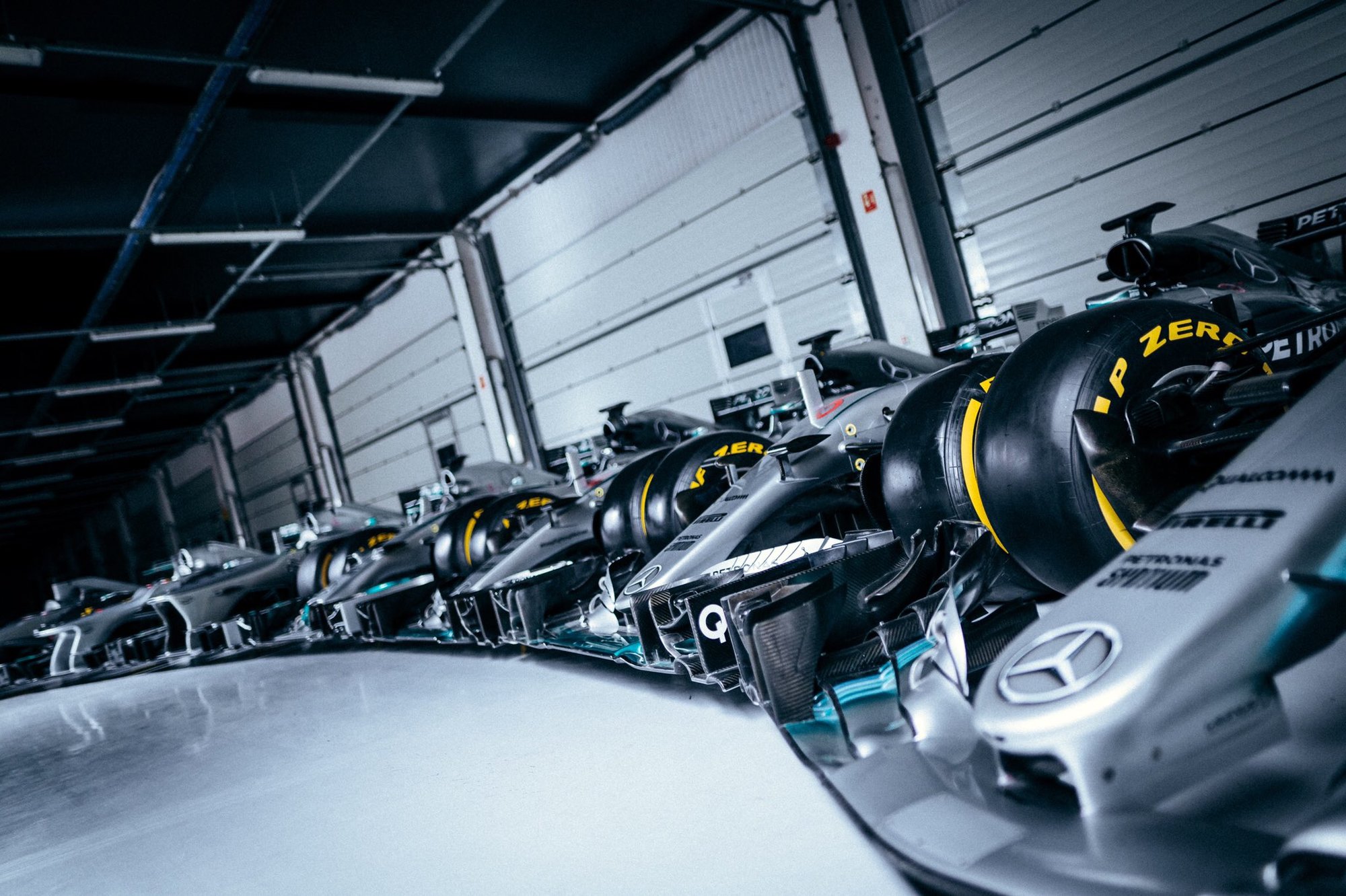 Sbírka závodních monopostů Mercedesu