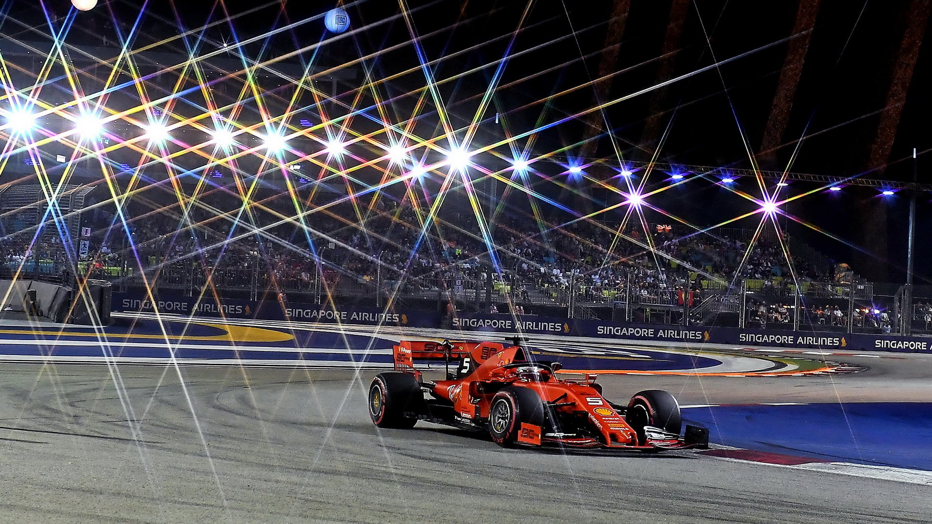 Kvalifikaci i závod v Singapuru ovládlo Ferrari