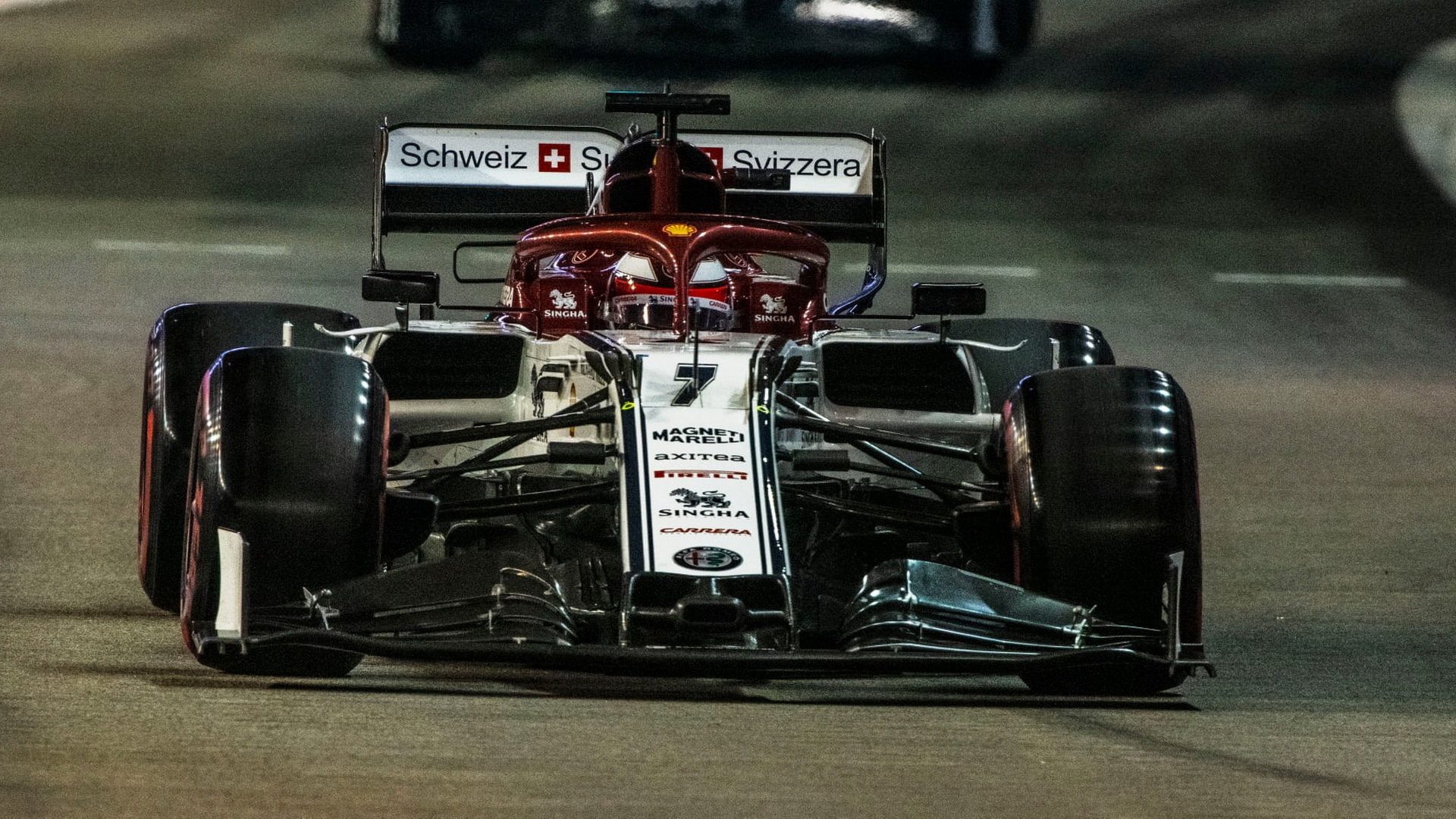Kimi Räikkönen v závodě v Singapuru