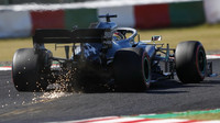 Lewis Hamilton v závodě v Japonsku