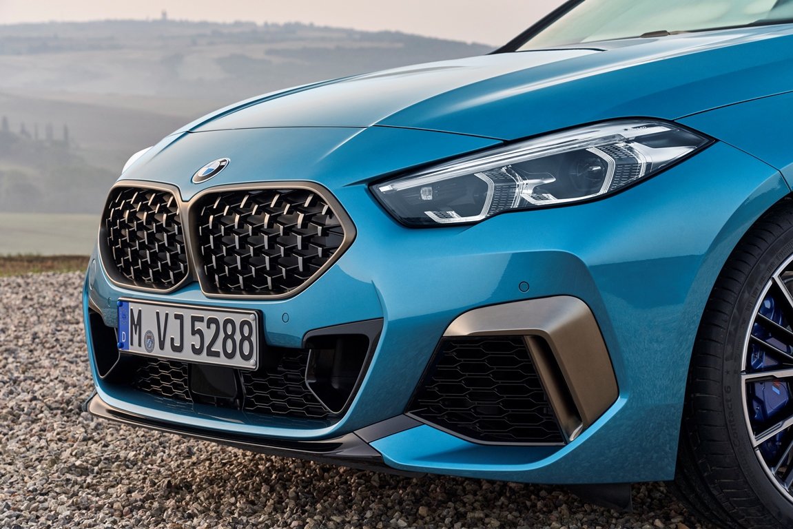 BMW 2 Gran Coupé poprvé přináší koncept čtyřdveřového kupé do segmentu kompaktních vozů