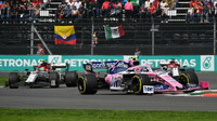 Lance Stroll v závodě v Mexiku