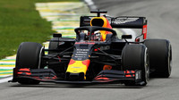 Max Verstappen v kvalifikaci v Brazílii