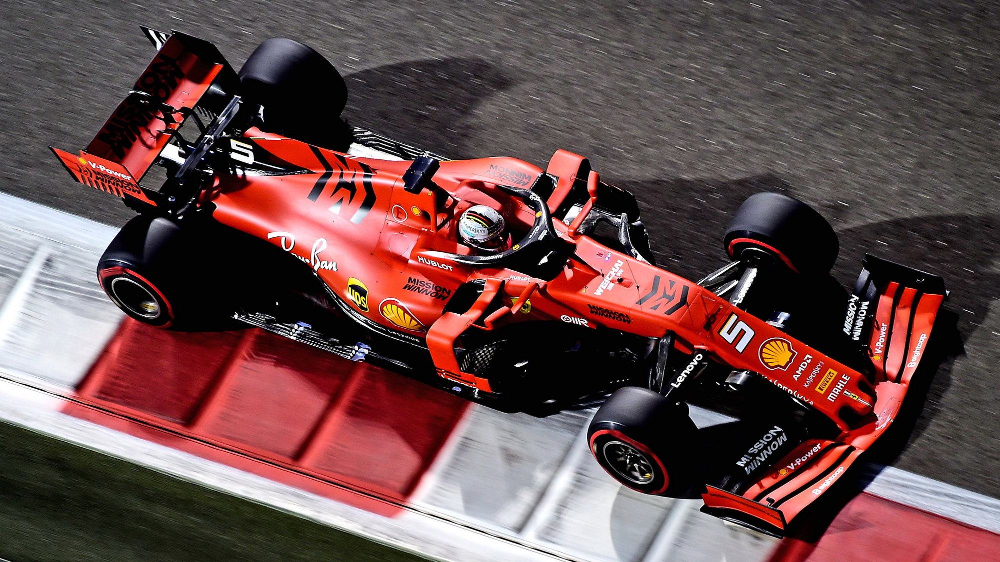 Loňské Ferrari je podle Steinera pomalejší než letošní Haas, zákaznické vozy podle něj nemají smysl