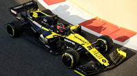 Estaban Ocon poprvé ve voze Renault po sezóně 2019 během testu pneumatik v Abú Zabí