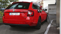 Škoda Octavia G Tec tankování