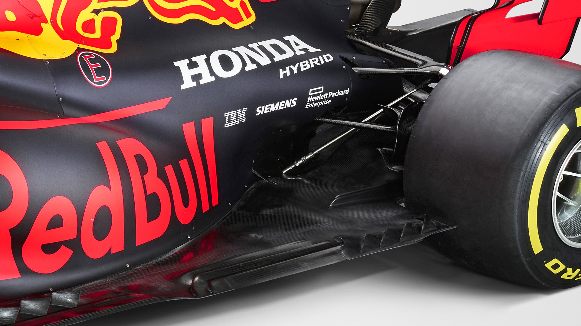 Záď nového Red Bullu RB16