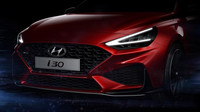 Hyundai ukázal první fotografie nového modelu i30, jež odhalují výraznější design sportovní verze N