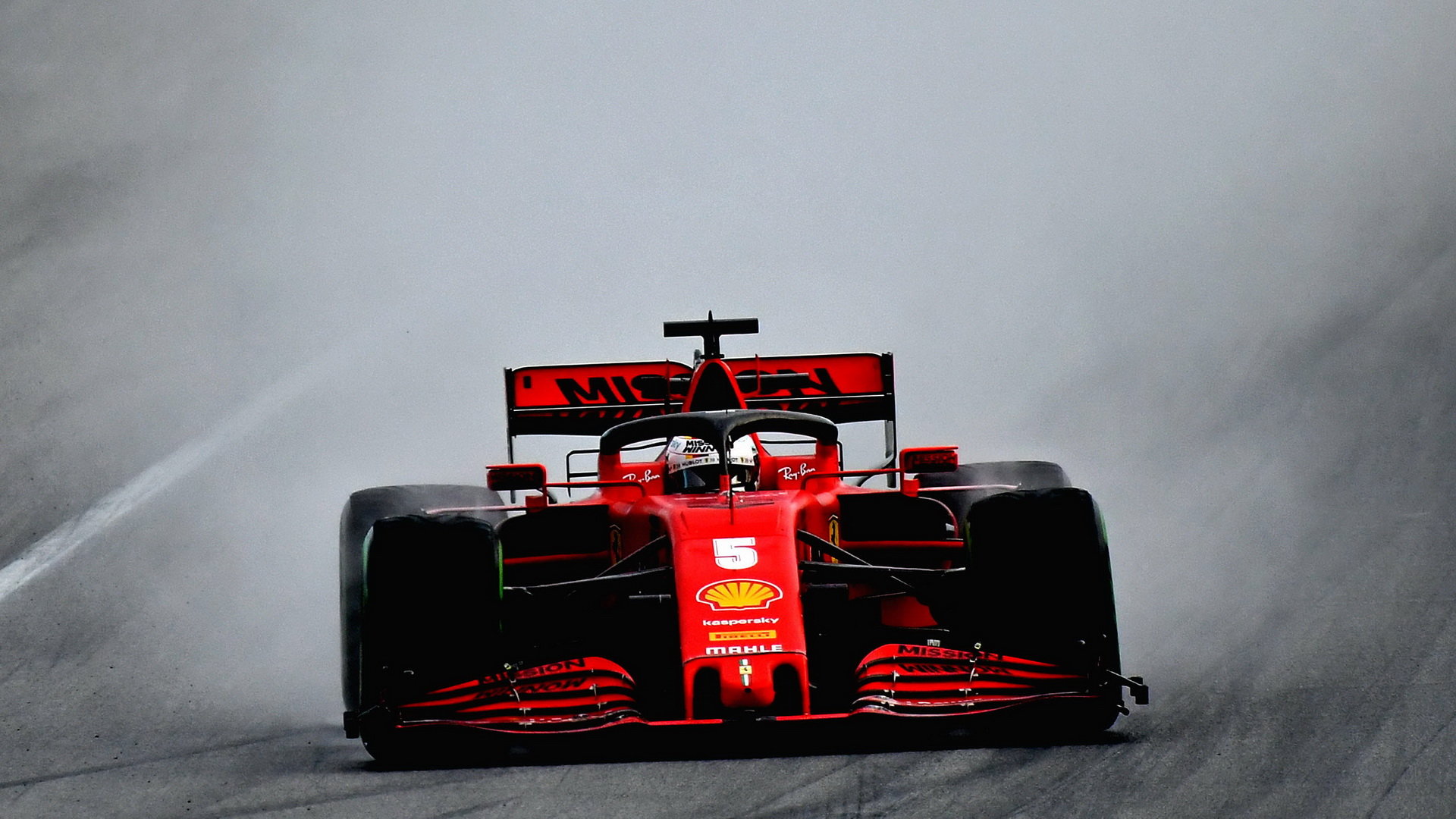 Sebastian Vettel v rámci druhého dne druhých předsezonních testů v Barceloně