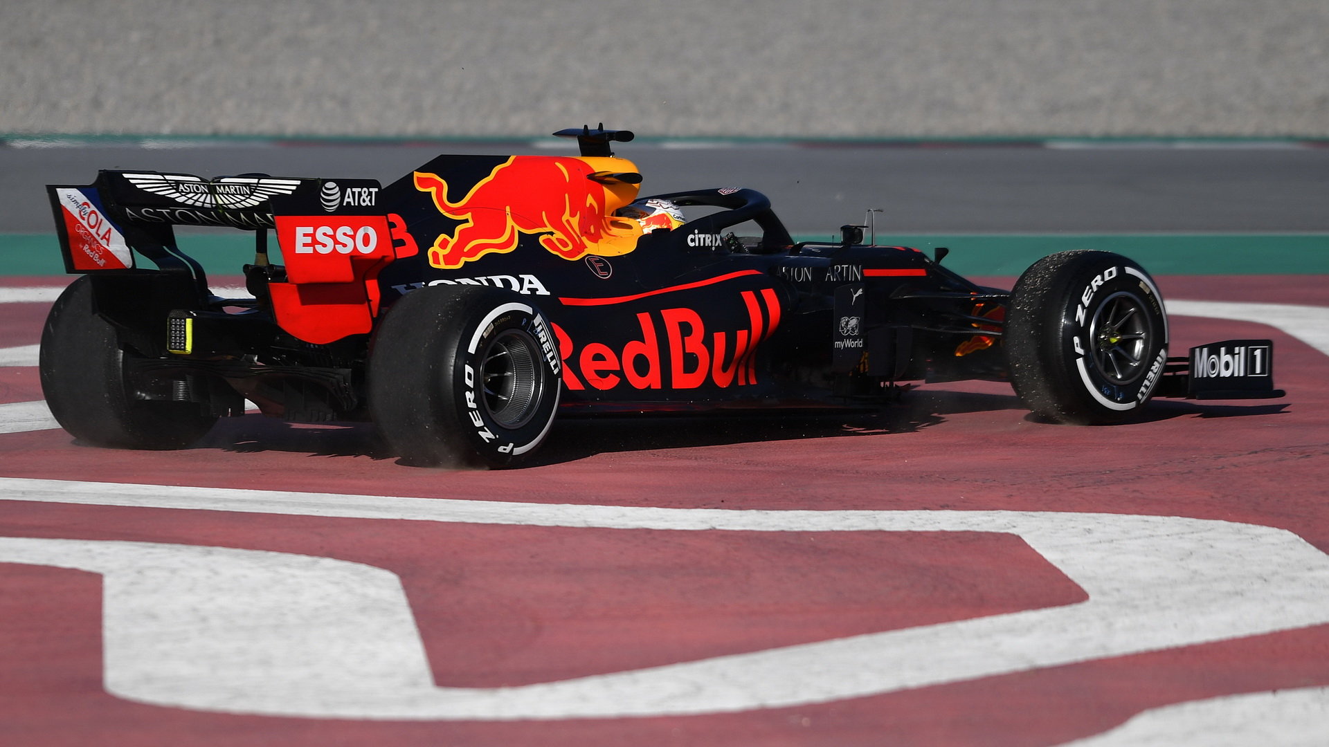 Max Verstappen v rámci třetího dne druhých předsezonních testů v Barceloně