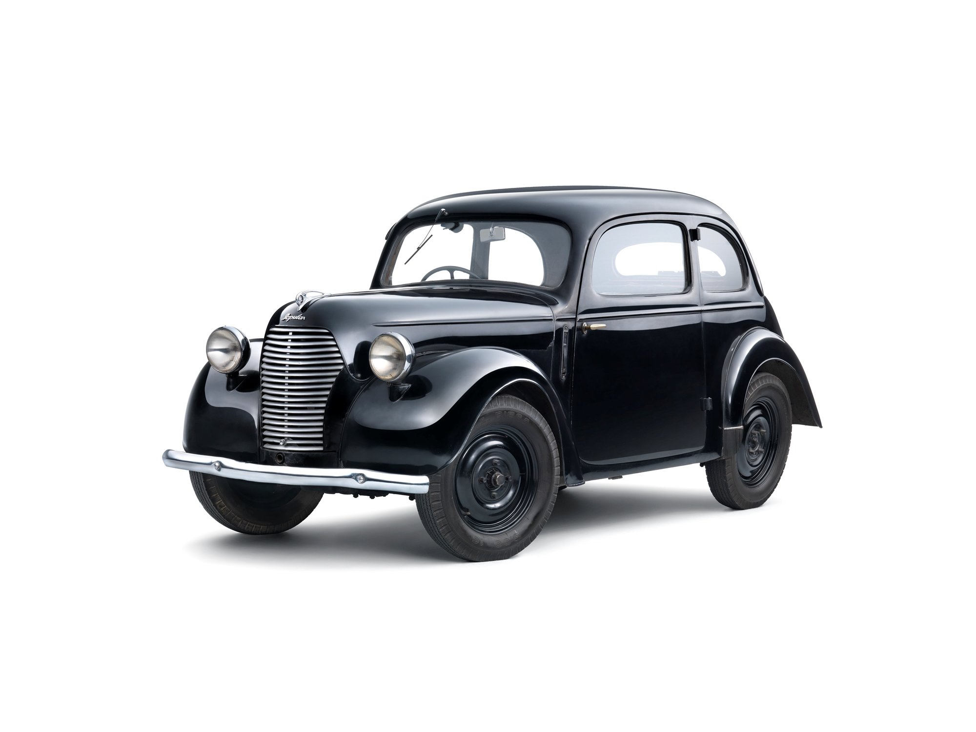 Škoda 995 Popular „Liduška“, vyráběný od listopadu 1938, se stal skutečným cenovým šlágrem automobilky