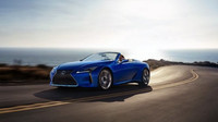 Lexus LC Convertible nabízí poprvé látkovou střechu