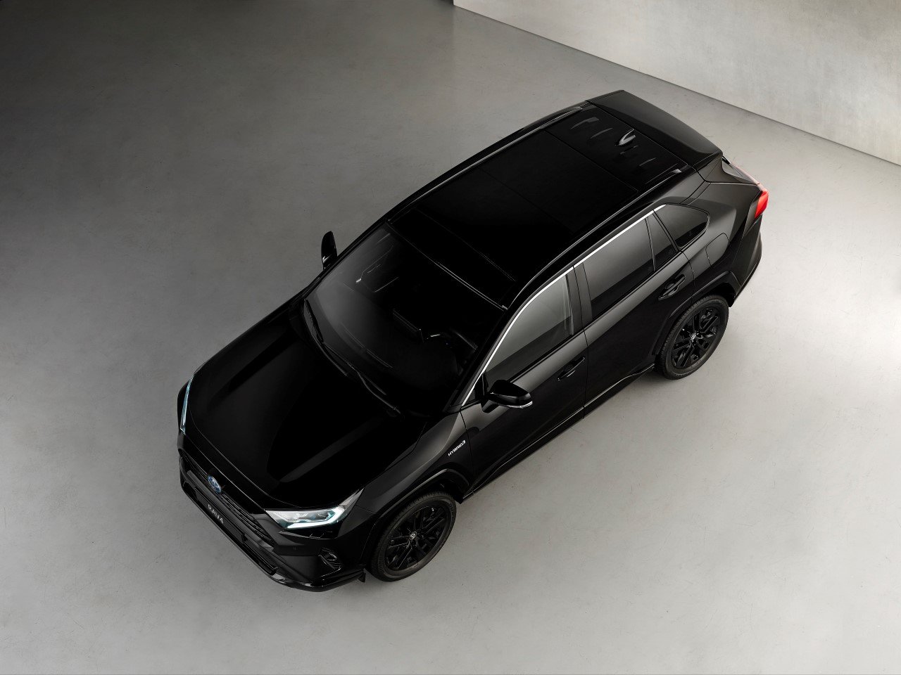 TOYOTA RAV4 Hybrid Black Edition