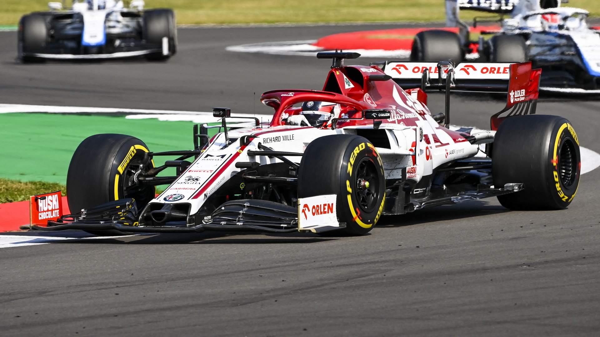 Kimi Räikkönen v závodě v Silverstone